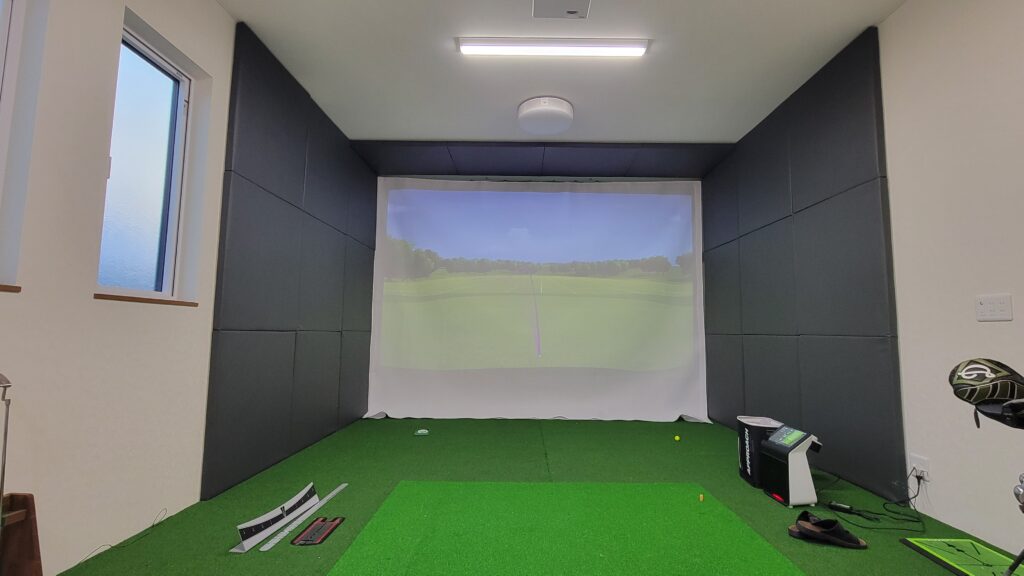 hamil golf booth 盛岡市のHa-Mil室内ゴルフ練習場と個室型シミュレーター